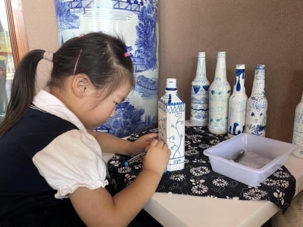 舊瓶也能“七十二變”激發孩童創意樂趣 舊瓶也能“七十二變”激發孩童創意樂趣