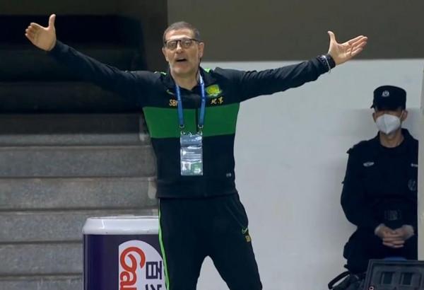 中超神劇情：短短9分鐘，誕生1進球+2張紅牌，球員和裁判都上頭了