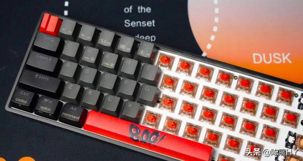 小呆蟲Lite Gasket機械鍵盤深度測評：極致靜音是如何練成的？