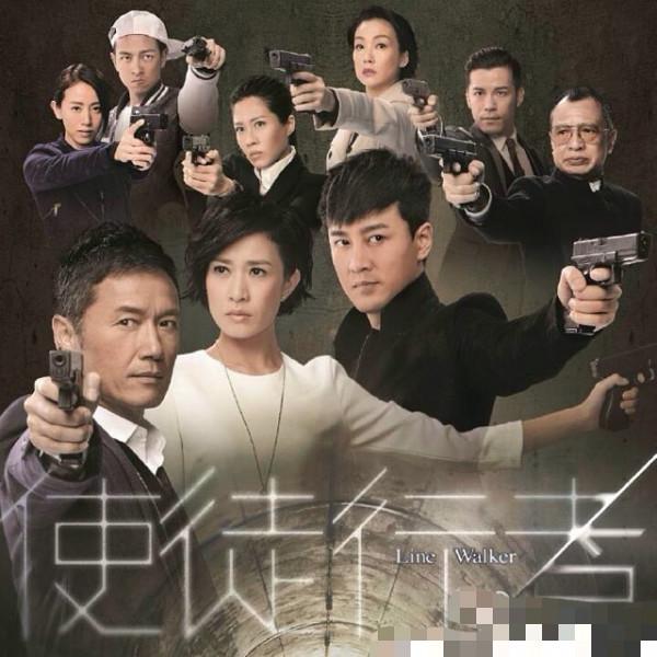 38歲知名港星逛杭州夜市,不戴口罩無人認出,化身乾飯人直呼好吃 38歲知名港星逛杭州夜市,不戴口罩無人認出,化身乾飯人直呼好吃