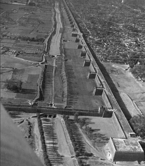 國人引以為豪的萬里長城,為何在抗日戰爭中成為累贅? 國人引以為豪的萬里長城,為何在抗日戰爭中成為累贅?