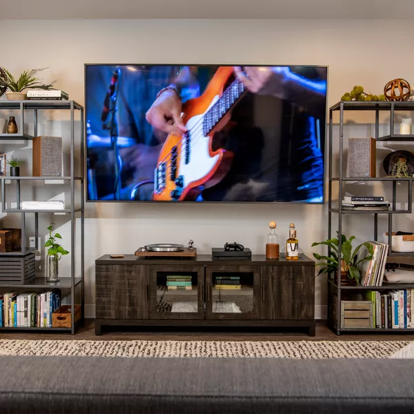 《What Hi-Fi？》力薦 I 年度最值得買的客廳音響-Klipsch The Fives