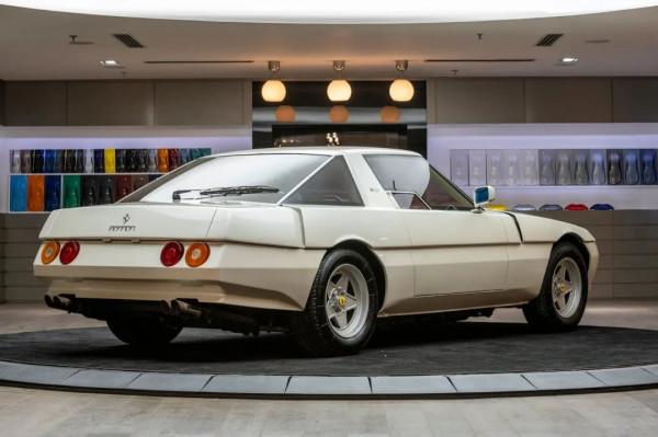 阿拉伯王子曾擁有的定製超跑一折甩賣？獨一無二的法拉利Meera S