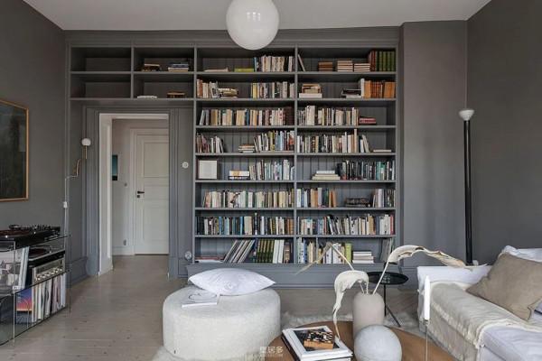 華麗的灰泥造型與時尚裝飾的瑞典公寓(112 平方米) 華麗的灰泥造型與時尚裝飾的瑞典公寓(112 平方米)