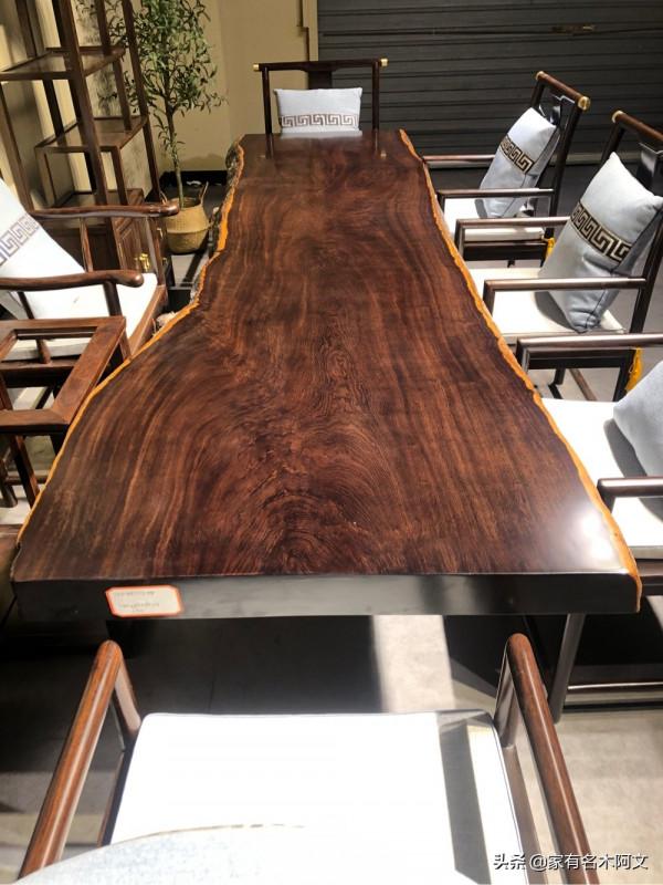 大板桌搭配：黑檀（風車木）實木大板