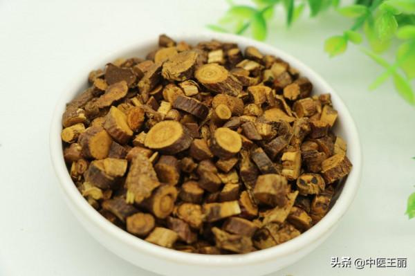 腿涼、膝蓋涼？多是陽虛所致，送你二藥小方，補脾、溫陽、驅寒