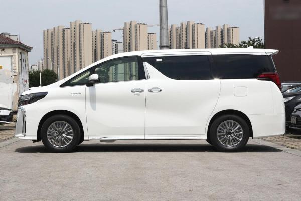 低調奢華有內涵，開這些車的人多半深藏不露，裡子面子都不缺