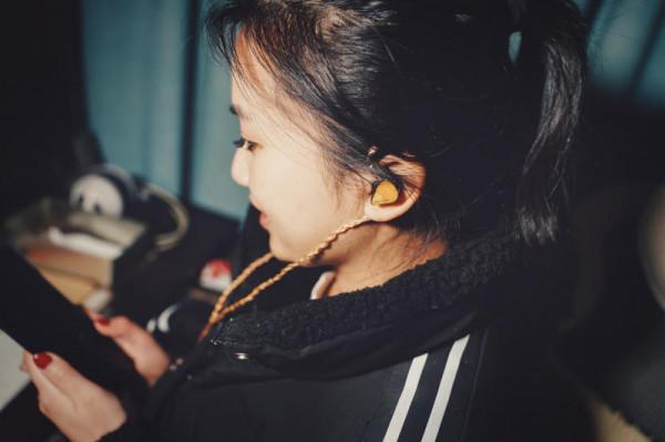 1圈2鐵699，聲價比的典範：LZ A2 PRO耳機評測