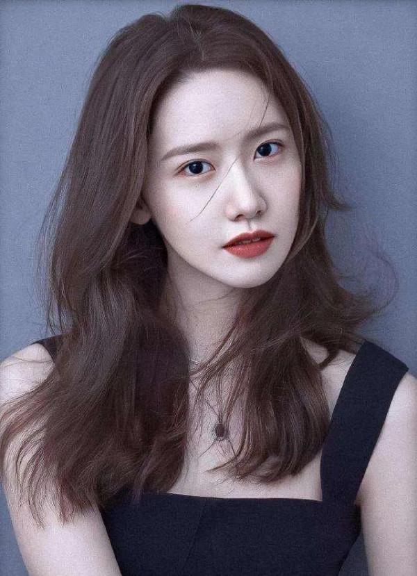 林允兒美照集合（二）