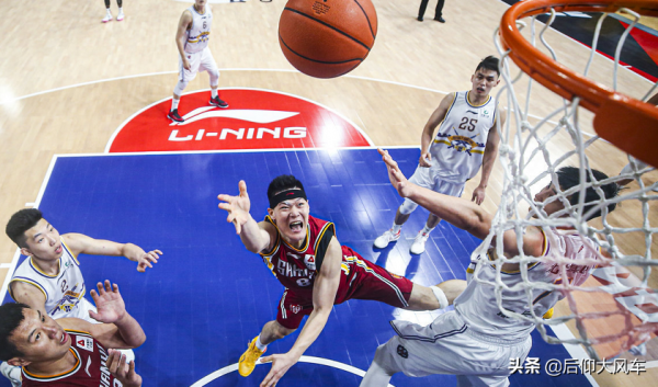 CBA排名:艾倫復出遼寧勝新疆回前四!費爾德準三雙山西升至第三 CBA排名:艾倫復出遼寧勝新疆回前四!費爾德準三雙山西升至第三