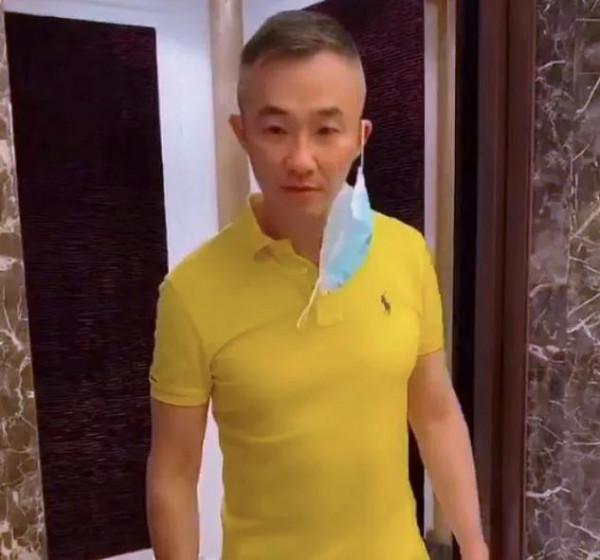 今天我們來看看曾經的東視一哥程雷的近照 今天我們來看看曾經的東視一哥程雷的近照