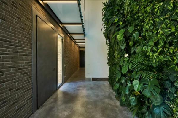 義大利Noble鹿鉑「微水泥•藝術水泥視界」高牆後的別墅 義大利Noble鹿鉑「微水泥•藝術水泥視界」高牆後的別墅