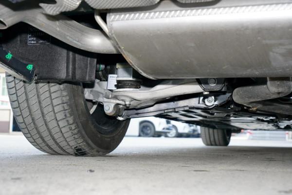 解析沃爾沃S90 RECHARGE，油耗1&period;8L，空間寬敞，值得購買嗎？