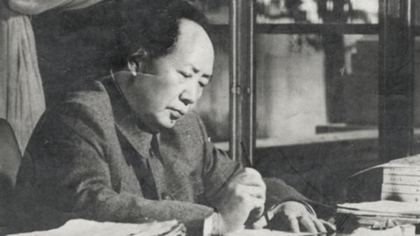 1950年，退守臺灣的蔣介石下令秘密處決一人，並要求：死要見屍