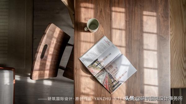 80㎡北歐風｜整面牆大書架太實用了！實現了儲物空間充足