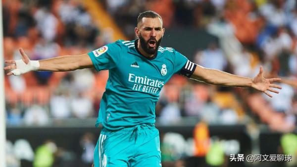 五大聯賽制造進球榜：本澤馬霸榜，萊萬博格巴偏科，18歲國腳上榜