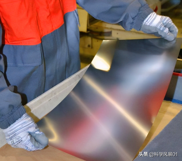 0.7毫米的殷瓦鋼僅中法能造，LNG船液化艙必備，是最難焊接的材料
