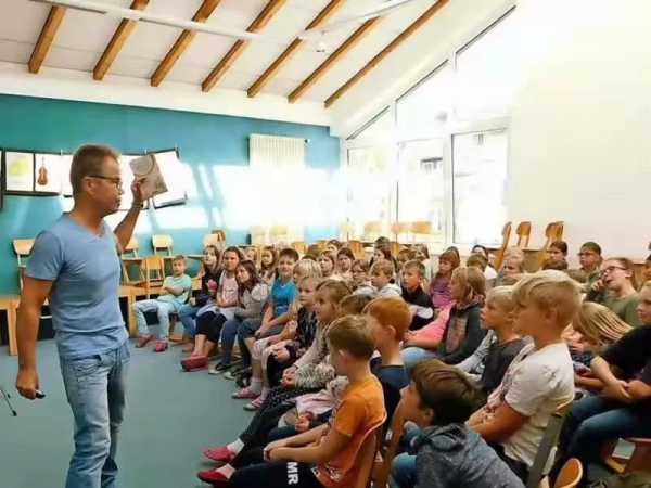 少年探案王:最強大腦版,讓孩子“上癮”的偵探小說 少年探案王:最強大腦版,讓孩子“上癮”的偵探小說