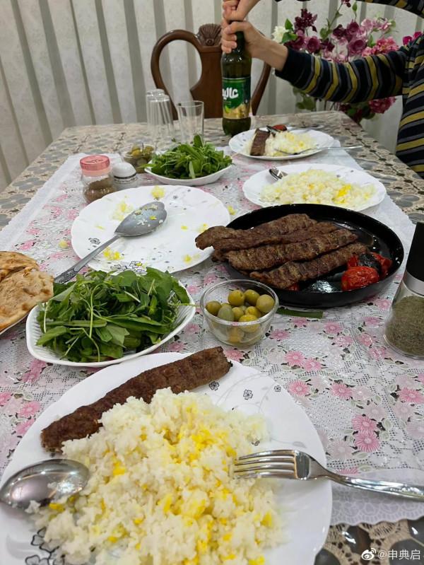 拜訪伊朗人哈迪的家,德黑蘭像中國大城市一樣也分割槽域“鄙視鏈” 拜訪伊朗人哈迪的家,德黑蘭像中國大城市一樣也分割槽域“鄙視鏈”