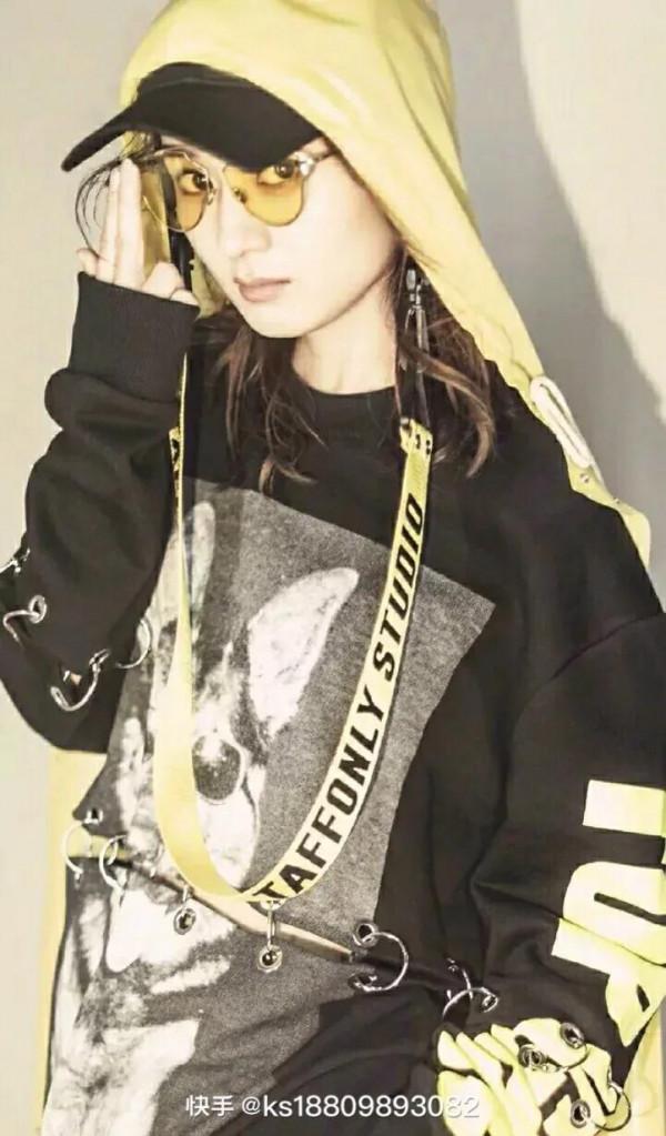 女星集圖：趙麗穎