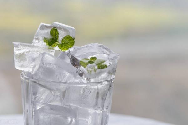 清熱解暑、補氣養陰:清暑益氣湯 清熱解暑、補氣養陰:清暑益氣湯