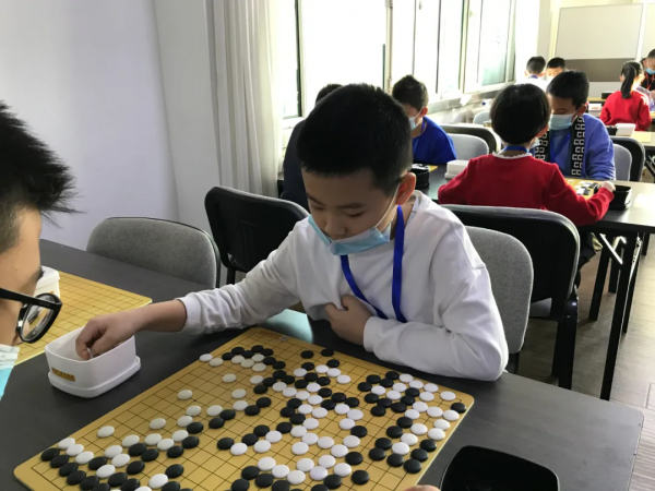 阿爾法圍棋少年再獲兩項冠軍、一項亞軍，六人跳升級
