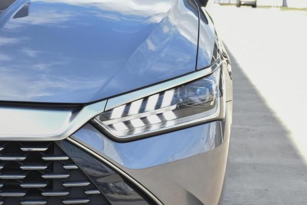 被稱“小比亞迪漢”,10.58萬起,一箱油能跑1000公里,秦PLUS 被稱“小比亞迪漢”,10.58萬起,一箱油能跑1000公里,秦PLUS