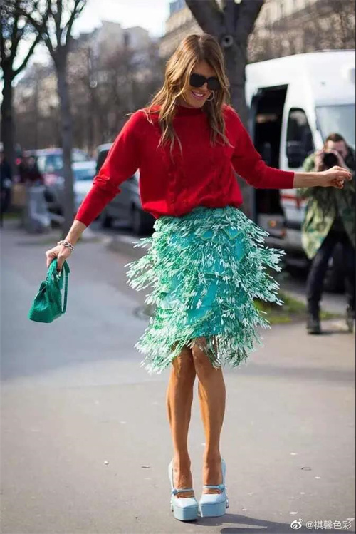 以為很醜，是因為我們只知道一種紅，和一種綠