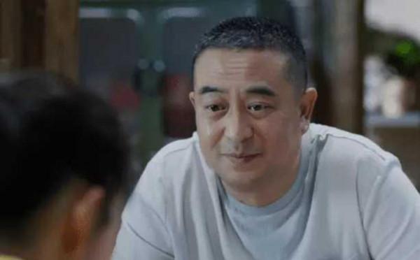 網曝《人民的財產》即將開播,張嘉譯、吳剛同臺飆戲,靳東看點多 網曝《人民的財產》即將開播,張嘉譯、吳剛同臺飆戲,靳東看點多