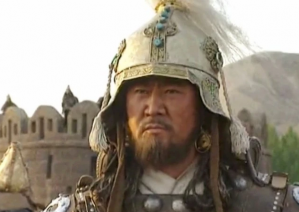 成吉思汗一看此人射箭，立即說：我把妹妹和女兒嫁給你，不要聘金