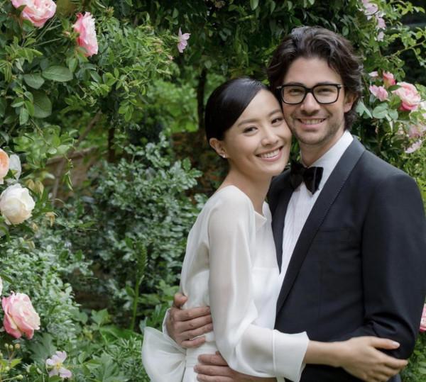 陳少霞遇第二任丈夫後成人生贏家，盤點再婚後收穫幸福的藝人