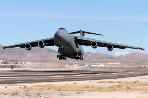 C-5“銀河”運輸機圖集（270圖）