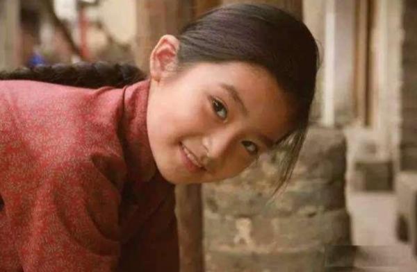 新中國女少將李貞，回鄉探親遇曾毒打自己的前夫，她是如何做的？