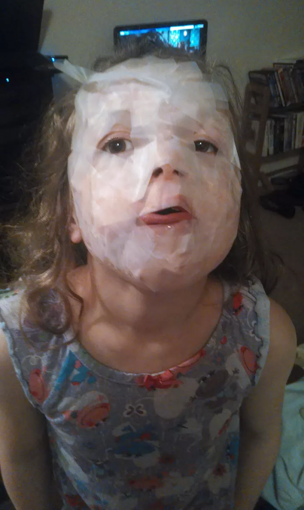 孩子靜悄悄，必定在作妖