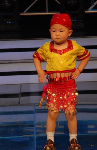 看似幸福，其實是父母搖錢樹，這6位明星，有人離世有人斷絕關係