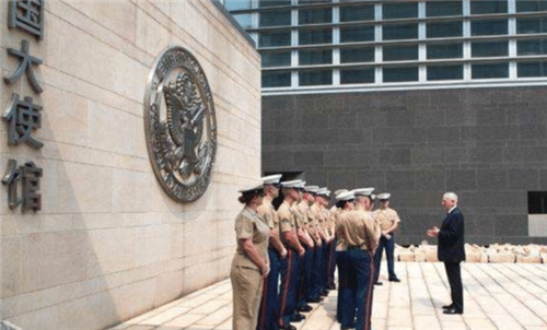 我國境內一支外國軍隊，駐紮北京48年，為何至今沒被趕走？