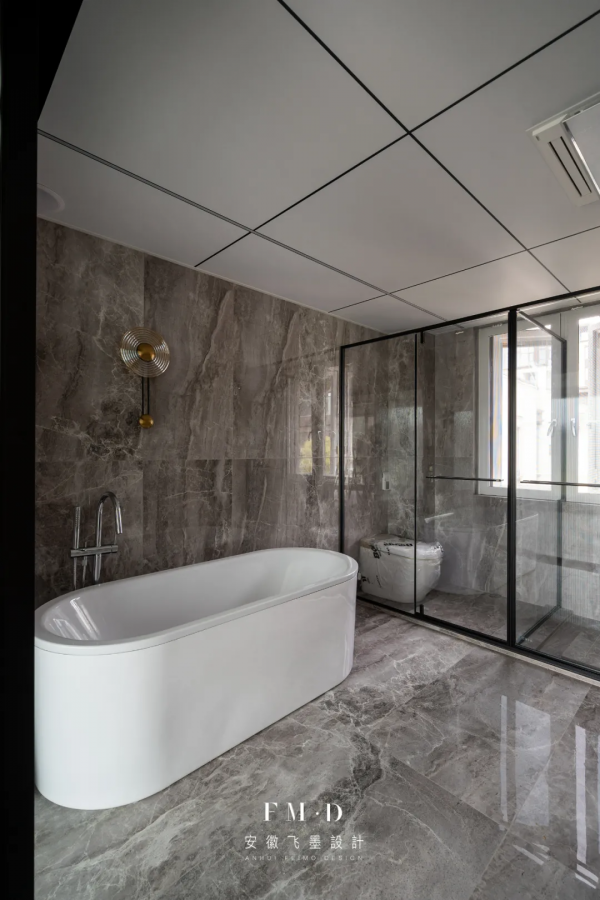 揭秘450㎡別墅的高階蛻變,上下6層客廳挑高6.4m,高階大氣很耐看 揭秘450㎡別墅的高階蛻變,上下6層客廳挑高6.4m,高階大氣很耐看