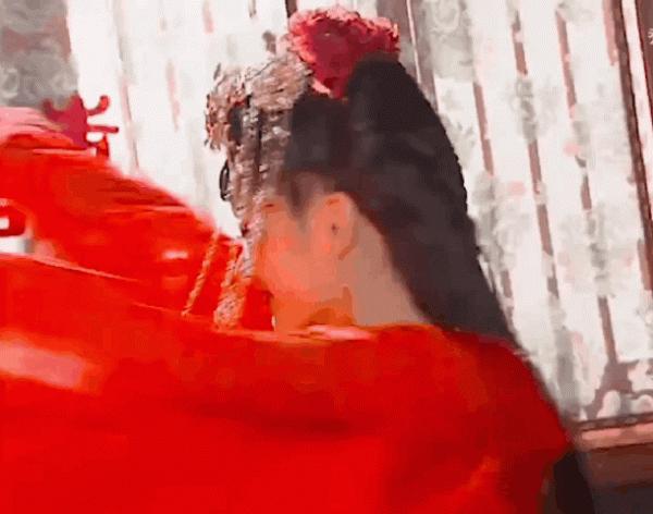 表面上是雷劇，實際上卻是神劇的5部劇，造型再離譜觀眾都會觀看