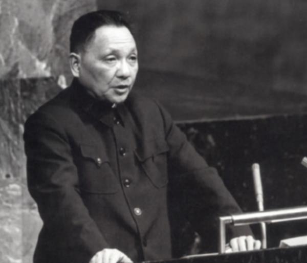 1985年許世友逝世,鄧小平指示不準立碑,為何一年後卻有碑了? 1985年許世友逝世,鄧小平指示不準立碑,為何一年後卻有碑了?