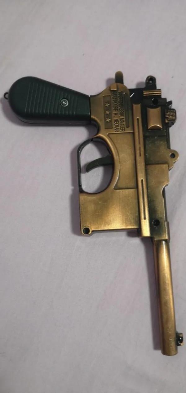 駁克槍原廠製造和收藏品的清晰大圖