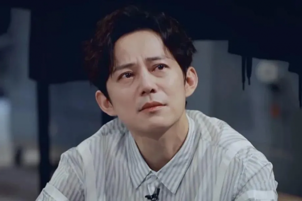 被官媒點名批評的5位明星,除了何炅李易峰,朗朗夫妻也赫然在列 被官媒點名批評的5位明星,除了何炅李易峰,朗朗夫妻也赫然在列