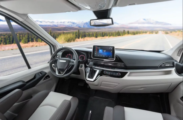 夏日大作戰丨從上汽大通MAXUS旅行家V90看原廠房車的空調威力