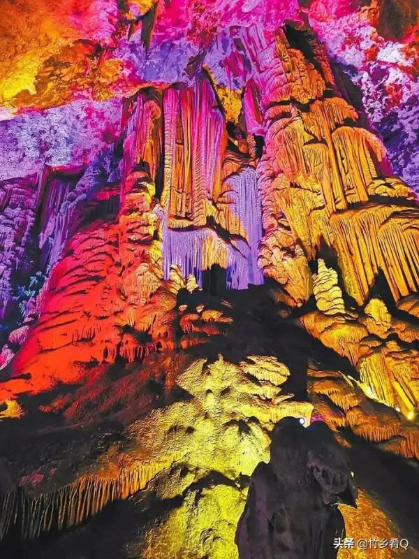 天然溶洞奇觀美景