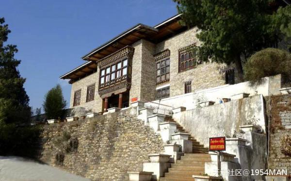 東歐尼泊爾俄羅斯土耳其希臘……退休後，陪你走過山高水長