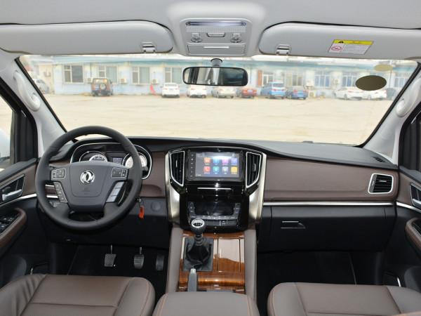 10萬級MPV對比,風行M7和斯派卡新能源之間不再糾結 10萬級MPV對比,風行M7和斯派卡新能源之間不再糾結