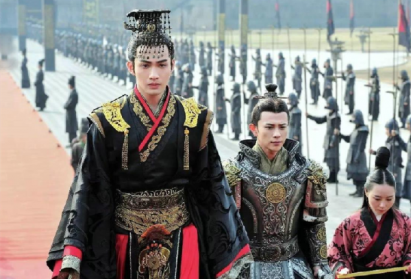 助秦始皇滅6國的10大名將，去哪了，為何只有章邯在抵抗劉邦項羽