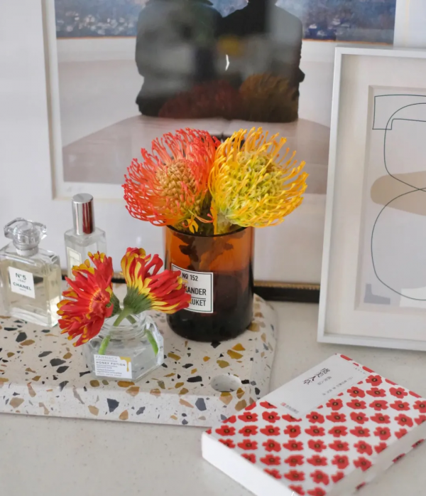 護膚品空瓶不要扔!動手改改,家裡一整個變香氛花園 護膚品空瓶不要扔!動手改改,家裡一整個變香氛花園