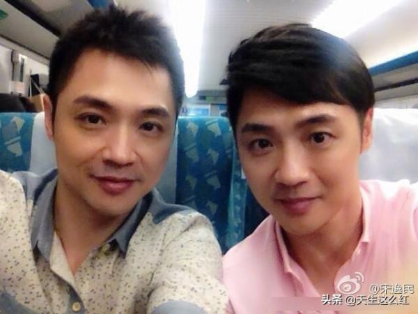 考眼力!小時候看過這兩對雙胞胎兄弟很多劇,卻根本沒分清誰是誰 考眼力!小時候看過這兩對雙胞胎兄弟很多劇,卻根本沒分清誰是誰