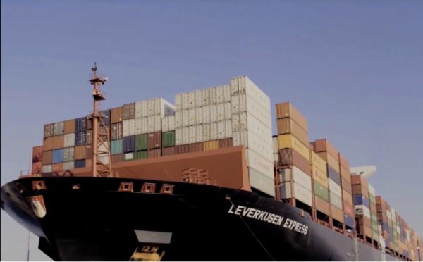 中國兩港口居全球前四!墊底的美國欲追趕:擬花1086億元改造港口 中國兩港口居全球前四!墊底的美國欲追趕:擬花1086億元改造港口