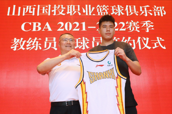 湖南籃球迷心碎！CUBA得分王遇冷，中南無冕之王前景難測？